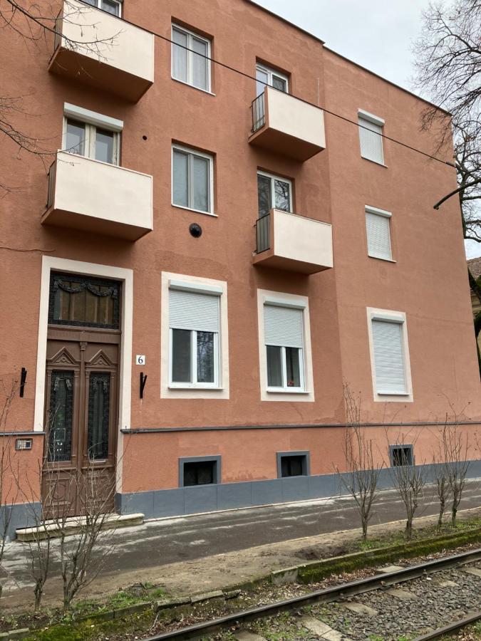 Gutenberg Apartments Szeged Extérieur photo