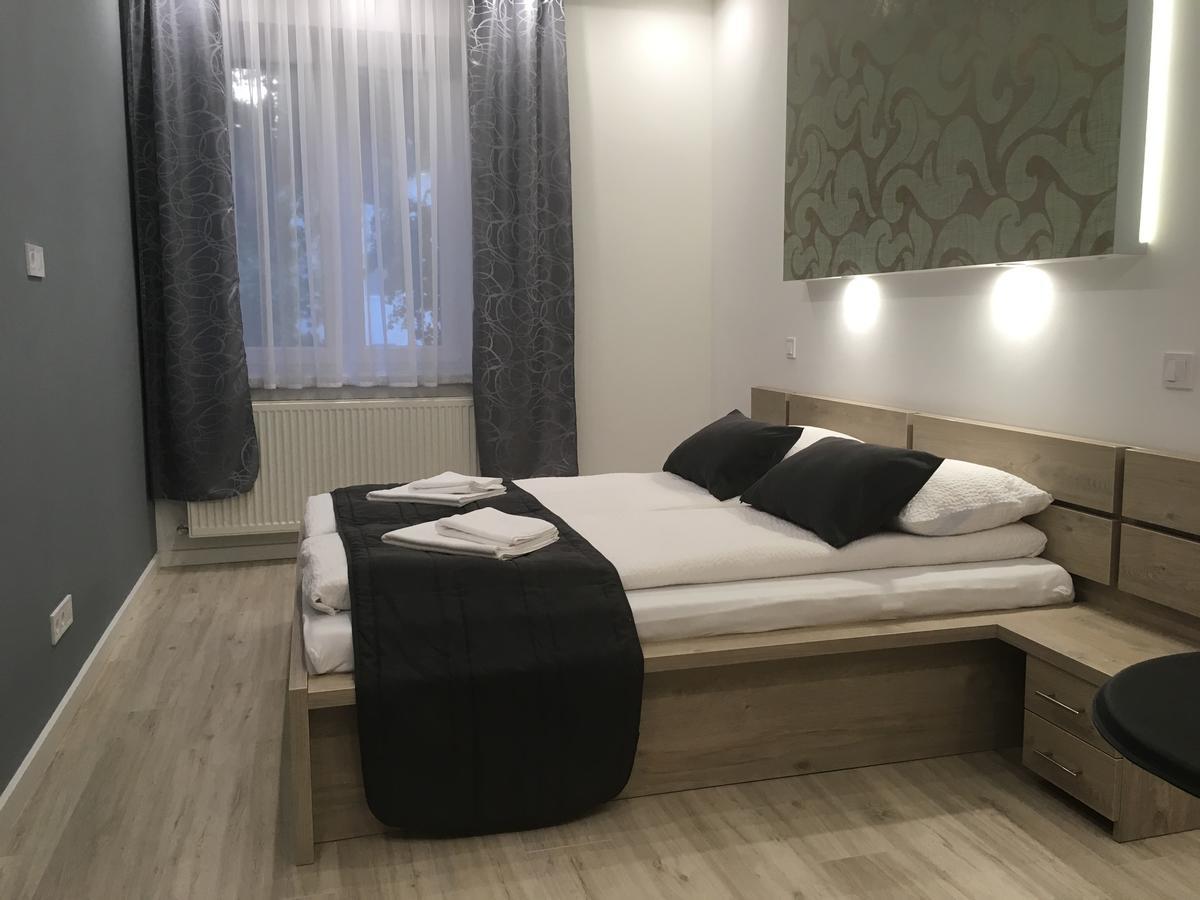Gutenberg Apartments Szeged Extérieur photo